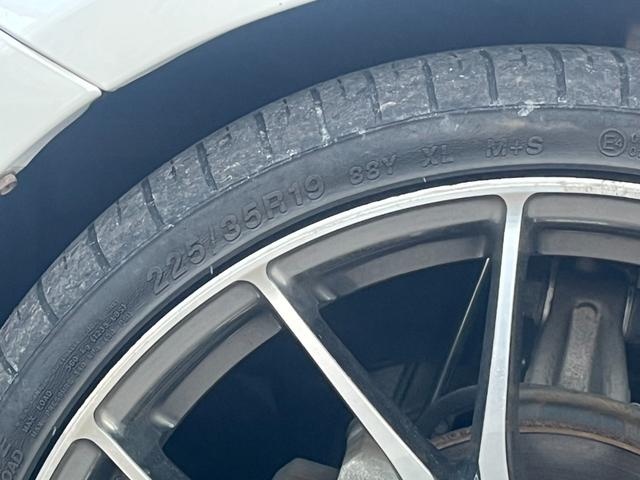 プリウス Ｓツーリングセレクション・Ｇ’ｓ　★車検令和９年４月★ナビ★テレビ★バックカメラ★ＥＴＣ★寒冷地仕様★ＨＩＤヘッドライト★アイドリングストップ★ＲＡＹＳ１９インチアルミホイール★サイドカーテンエアバック★横滑り防止システム★（59枚目）