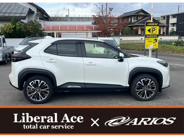 ヤリスクロス ハイブリッドG ★4WD★アラウンドビューモニター★ETC★クルーズコントロール★パノラミックビュー★LEDヘッドライト★純正ディスプレーオーディオ★電動式パーキングブレーキ★アップグレード純正アルミ★(5枚目)