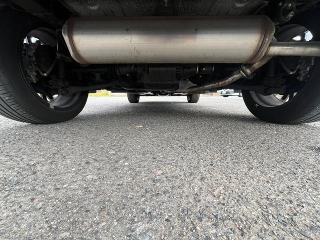 ヤリスクロス ハイブリッドG ★4WD★アラウンドビューモニター★ETC★クルーズコントロール★パノラミックビュー★LEDヘッドライト★純正ディスプレーオーディオ★電動式パーキングブレーキ★アップグレード純正アルミ★(12枚目)