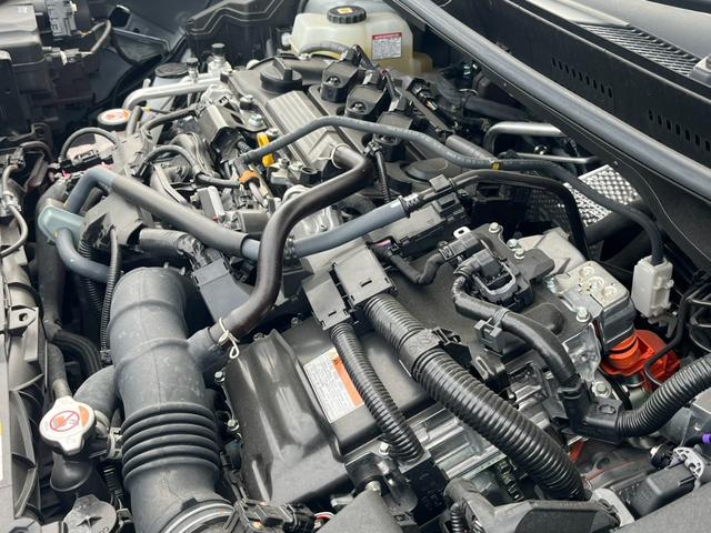 ヤリスクロス ハイブリッドG ★4WD★アラウンドビューモニター★ETC★クルーズコントロール★パノラミックビュー★LEDヘッドライト★純正ディスプレーオーディオ★電動式パーキングブレーキ★アップグレード純正アルミ★(23枚目)