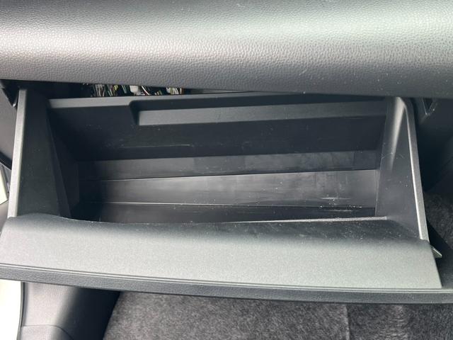 ヤリスクロス ハイブリッドG ★4WD★アラウンドビューモニター★ETC★クルーズコントロール★パノラミックビュー★LEDヘッドライト★純正ディスプレーオーディオ★電動式パーキングブレーキ★アップグレード純正アルミ★(47枚目)