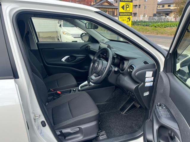 ヤリスクロス ハイブリッドG ★4WD★アラウンドビューモニター★ETC★クルーズコントロール★パノラミックビュー★LEDヘッドライト★純正ディスプレーオーディオ★電動式パーキングブレーキ★アップグレード純正アルミ★(53枚目)