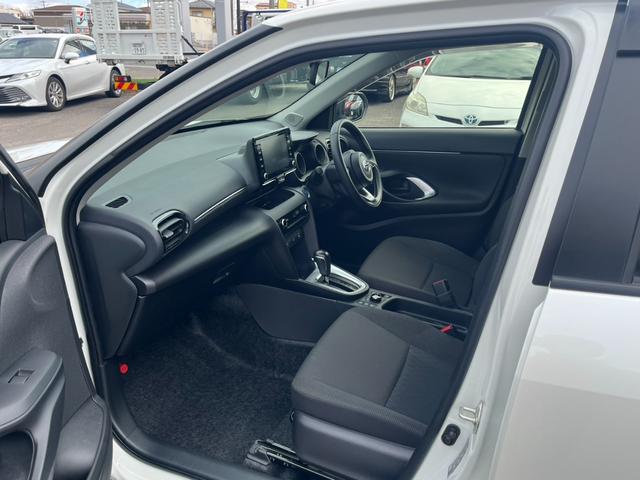 ヤリスクロス ハイブリッドG ★4WD★アラウンドビューモニター★ETC★クルーズコントロール★パノラミックビュー★LEDヘッドライト★純正ディスプレーオーディオ★電動式パーキングブレーキ★アップグレード純正アルミ★(54枚目)