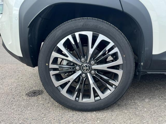 ヤリスクロス ハイブリッドG ★4WD★アラウンドビューモニター★ETC★クルーズコントロール★パノラミックビュー★LEDヘッドライト★純正ディスプレーオーディオ★電動式パーキングブレーキ★アップグレード純正アルミ★(64枚目)