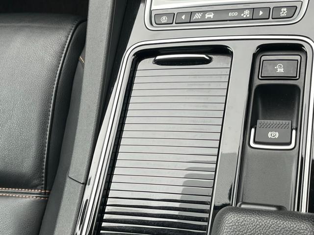 Ｆペイス プレステージ　★ターボ★４ＷＤ★ナビ★テレビ★バックカメラ★アラウンドビューモニター★アイドリングストップ★クルーズコントロール★メモリーシート★車線逸脱防止システム★パークアシスト★電動式パーキングブレーキ★（42枚目）