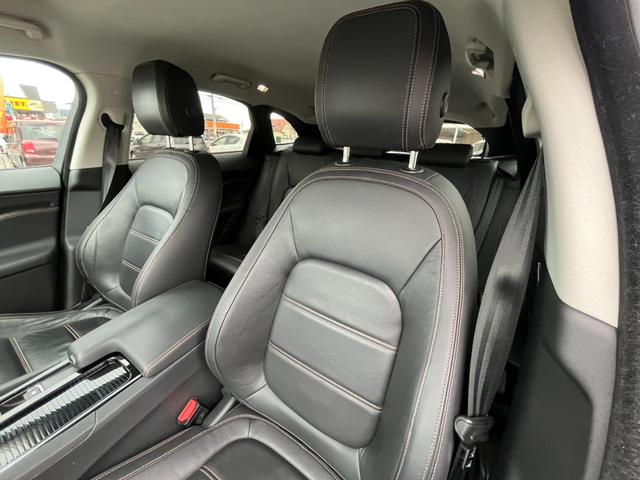 Ｆペイス プレステージ　★ターボ★４ＷＤ★ナビ★テレビ★バックカメラ★アラウンドビューモニター★アイドリングストップ★クルーズコントロール★メモリーシート★車線逸脱防止システム★パークアシスト★電動式パーキングブレーキ★（61枚目）