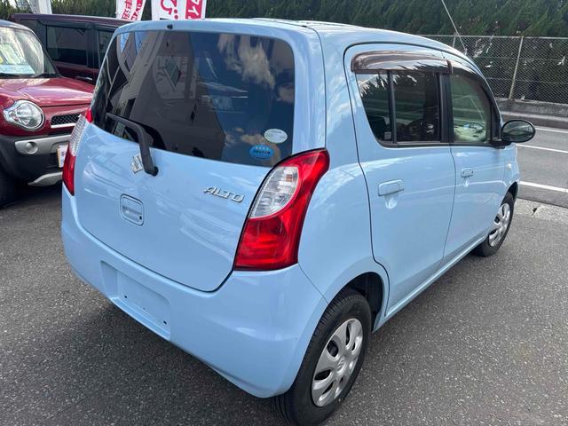 アルト Ｇ４　４ＷＤ　スマートキー　電動格納ミラー　シートヒーター　ＣＶＴ　盗難防止システム　ＡＢＳ　ＣＤ　エアコン　パワーステアリング　パワーウィンドウ（6枚目）