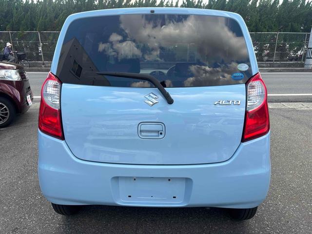 アルト Ｇ４　４ＷＤ　スマートキー　電動格納ミラー　シートヒーター　ＣＶＴ　盗難防止システム　ＡＢＳ　ＣＤ　エアコン　パワーステアリング　パワーウィンドウ（7枚目）