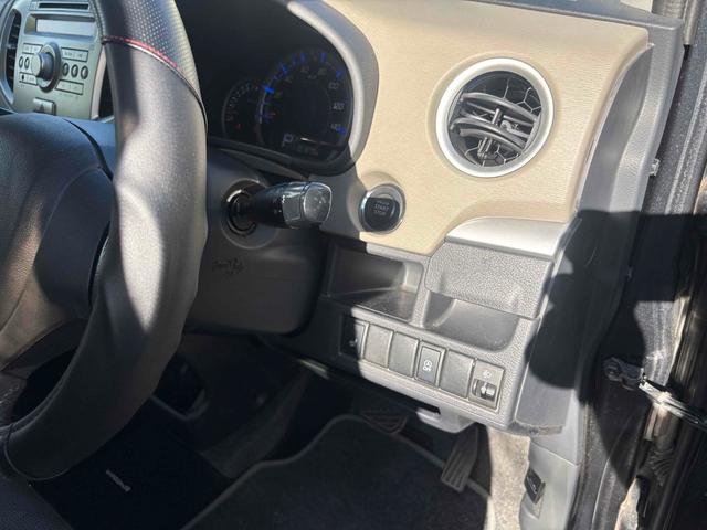 ワゴンＲ ＦＸリミテッド　４ＷＤ　スマートキー　アイドリングストップ　電動格納ミラー　シートヒーター　ベンチシート　ＣＶＴ　盗難防止システム　ＡＢＳ　ＣＤ　ミュージックプレイヤー接続可　アルミホイール　衝突安全ボディ　エアコン（14枚目）