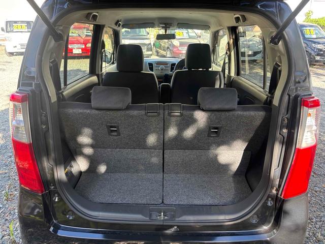 ワゴンＲ ＦＸリミテッド　４ＷＤ　スマートキー　アイドリングストップ　電動格納ミラー　シートヒーター　ベンチシート　ＣＶＴ　盗難防止システム　ＡＢＳ　ＣＤ　ミュージックプレイヤー接続可　アルミホイール　衝突安全ボディ　エアコン（24枚目）