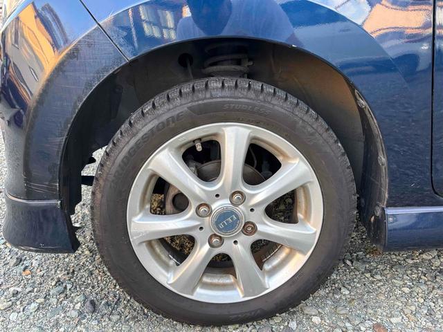 セルボ ＧリミテッドＩＩ　スマートキー　電動格納ミラー　ＡＴ　盗難防止システム　ＣＤ　アルミホイール　衝突安全ボディ　エアコン　パワーステアリング　パワーウィンドウ　運転席エアバッグ（26枚目）