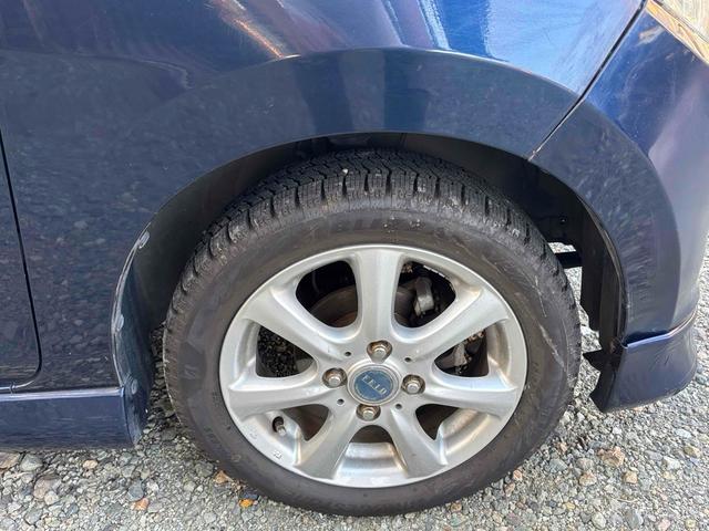 セルボ ＧリミテッドＩＩ　スマートキー　電動格納ミラー　ＡＴ　盗難防止システム　ＣＤ　アルミホイール　衝突安全ボディ　エアコン　パワーステアリング　パワーウィンドウ　運転席エアバッグ（27枚目）