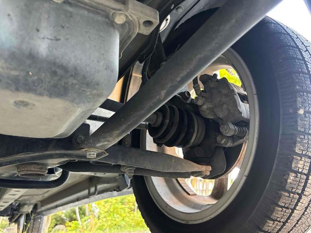 セルボ ＧリミテッドＩＩ　スマートキー　電動格納ミラー　ＡＴ　盗難防止システム　ＣＤ　アルミホイール　衝突安全ボディ　エアコン　パワーステアリング　パワーウィンドウ　運転席エアバッグ（30枚目）