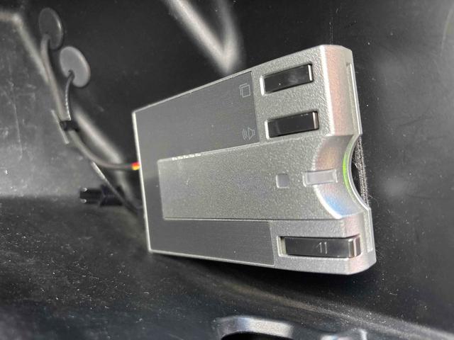 フィットシャトルハイブリッド ハイブリッド・スマートセレクション　ナビ　ＴＶ　Ｂｌｕｅｔｏｏｔｈ　ＥＴＣ　ステアリングコントロール　エアコン　パワーウィンドウ　バックカメラ　スマートキー　電動格納ミラー　ＣＶＴ　アルミホイール（14枚目）