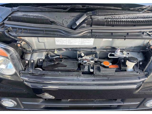 アトレーワゴン カスタムターボＲＳリミテッド　４ＷＤ　バックカメラ　両側スライド・片側電動　ナビ　ＴＶ　ＨＩＤ　キーレスエントリー　電動格納ミラー　ベンチシート　ＡＴ　盗難防止システム　ＡＢＳ　ＣＤ　ＤＶＤ再生　ミュージックプレイヤー接続可（32枚目）