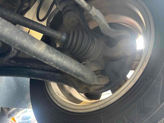 アトレーワゴン カスタムターボＲＳリミテッド　４ＷＤ　バックカメラ　両側スライド・片側電動　ナビ　ＴＶ　ＨＩＤ　キーレスエントリー　電動格納ミラー　ベンチシート　ＡＴ　盗難防止システム　ＡＢＳ　ＣＤ　ＤＶＤ再生　ミュージックプレイヤー接続可（35枚目）