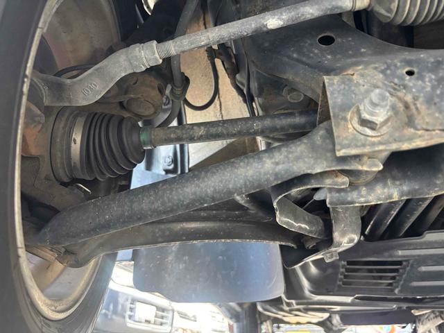 アトレーワゴン カスタムターボＲＳリミテッド　４ＷＤ　バックカメラ　両側スライド・片側電動　ナビ　ＴＶ　ＨＩＤ　キーレスエントリー　電動格納ミラー　ベンチシート　ＡＴ　盗難防止システム　ＡＢＳ　ＣＤ　ＤＶＤ再生　ミュージックプレイヤー接続可（36枚目）