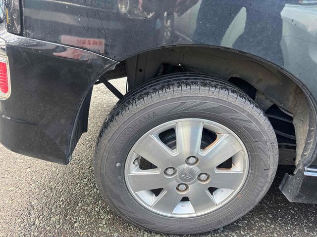 アトレーワゴン カスタムターボＲＳリミテッド　４ＷＤ　バックカメラ　両側スライド・片側電動　ナビ　ＴＶ　ＨＩＤ　キーレスエントリー　電動格納ミラー　ベンチシート　ＡＴ　盗難防止システム　ＡＢＳ　ＣＤ　ＤＶＤ再生　ミュージックプレイヤー接続可（39枚目）