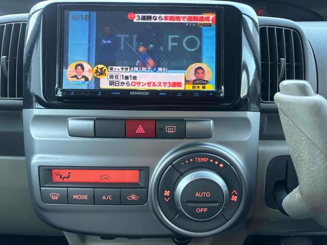 タント Ｘ　４ＷＤ　電動スライドドア　ナビ　ＴＶ　バックカメラ　スマートキー　ベンチシート　ＣＶＴ　ＡＢＳ　ＤＶＤ　ＣＤ　ＵＳＢ　アルミホイール　スタッドレス装着　エアコン（6枚目）
