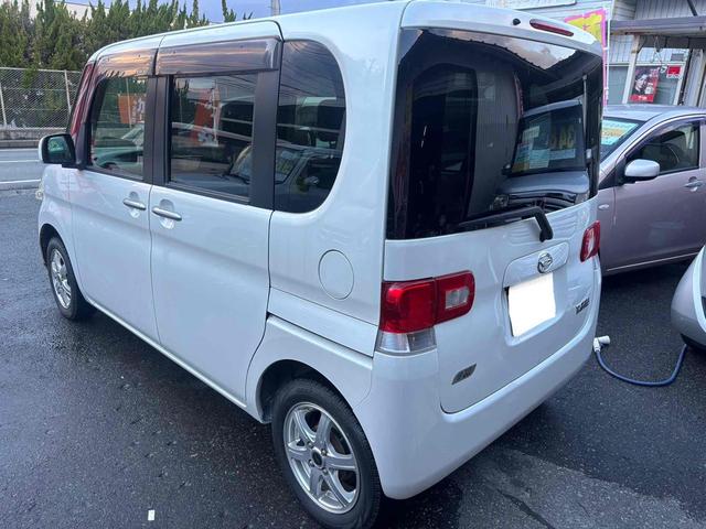 タント Ｘ　４ＷＤ　電動スライドドア　ナビ　ＴＶ　バックカメラ　スマートキー　ベンチシート　ＣＶＴ　ＡＢＳ　ＤＶＤ　ＣＤ　ＵＳＢ　アルミホイール　スタッドレス装着　エアコン（17枚目）