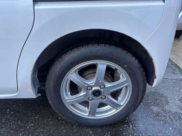 タント Ｘ　４ＷＤ　電動スライドドア　ナビ　ＴＶ　バックカメラ　スマートキー　ベンチシート　ＣＶＴ　ＡＢＳ　ＤＶＤ　ＣＤ　ＵＳＢ　アルミホイール　スタッドレス装着　エアコン（27枚目）