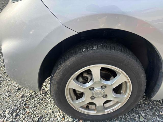 マーチ Ｘ　ＦＯＵＲ　Ｖセレクション　４ＷＤ　バックカメラ　アルミホイール　スマートキー　電動格納ミラー　ＣＶＴ　盗難防止システム　衝突安全ボディ　ＡＢＳ　Ｂｌｕｅｔｏｏｔｈ　エアコン　パワーステアリング　パワーウィンドウ（26枚目）