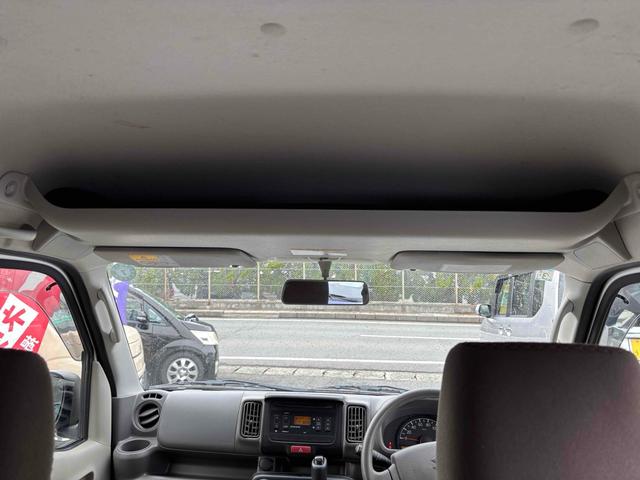 エブリイ ＰＡ　４ＷＤ　両側スライドドア　ＡＴ　ＣＤ　エアコン　パワステ　パワーウィンド（11枚目）