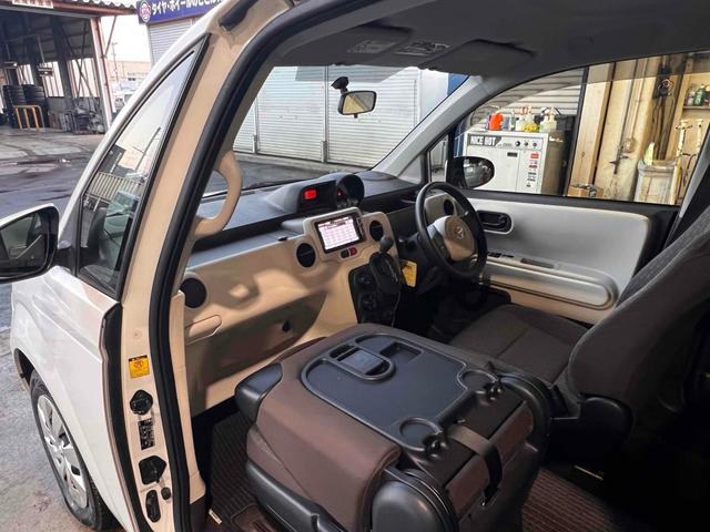 ポルテ Ｘ　４ＷＤ　電動スライドドア　スマートキー　電動格納ミラー　ＣＶＴ　記録簿　衝突安全ボディ　ＡＢＳ　ＥＳＣ　エアコン　パワーステアリング　パワーウィンドウ（9枚目）