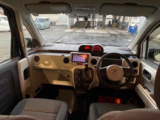 ポルテ Ｘ　４ＷＤ　電動スライドドア　スマートキー　電動格納ミラー　ＣＶＴ　記録簿　衝突安全ボディ　ＡＢＳ　ＥＳＣ　エアコン　パワーステアリング　パワーウィンドウ（12枚目）