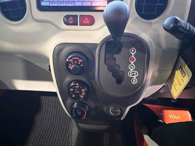 ポルテ Ｘ　４ＷＤ　電動スライドドア　スマートキー　電動格納ミラー　ＣＶＴ　記録簿　衝突安全ボディ　ＡＢＳ　ＥＳＣ　エアコン　パワーステアリング　パワーウィンドウ（15枚目）