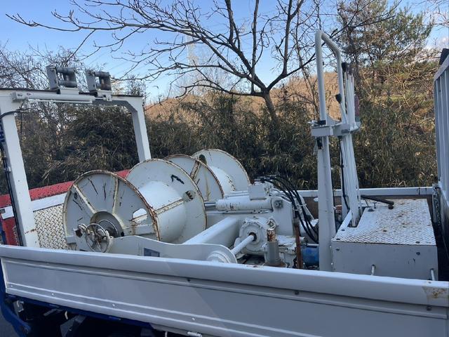 エルフトラック MT 後輪ダブル ドライブレコーダー ETC バックカメラ 電動格納ミラー エアコン パワーウィンドウ 運転席エアバッグ(19枚目)