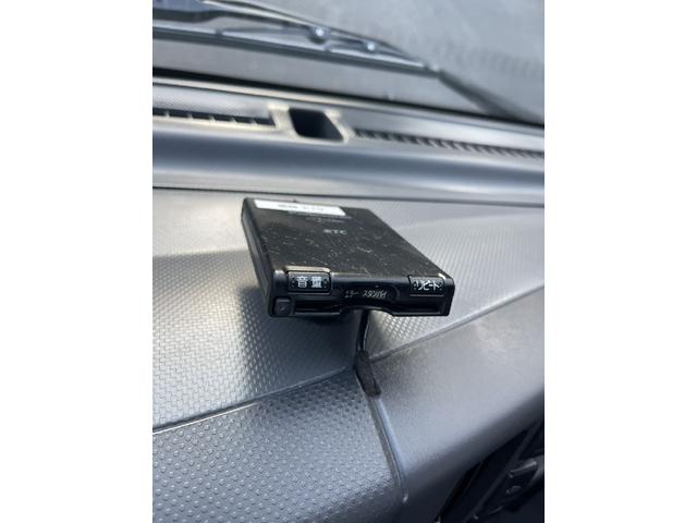 エルフトラック MT 後輪ダブル ドライブレコーダー ETC バックカメラ 電動格納ミラー エアコン パワーウィンドウ 運転席エアバッグ(35枚目)