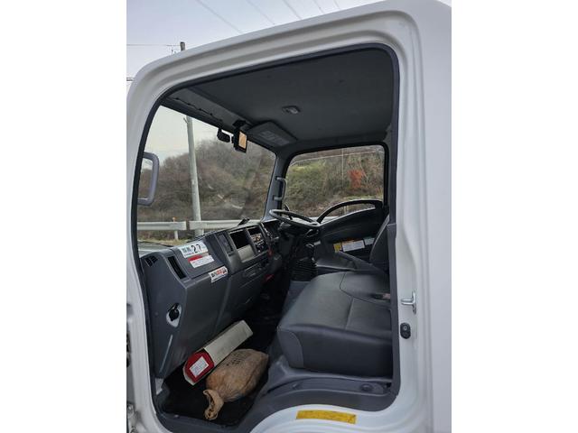 エルフトラック MT 後輪ダブル ドライブレコーダー ETC バックカメラ 電動格納ミラー エアコン パワーウィンドウ 運転席エアバッグ(46枚目)