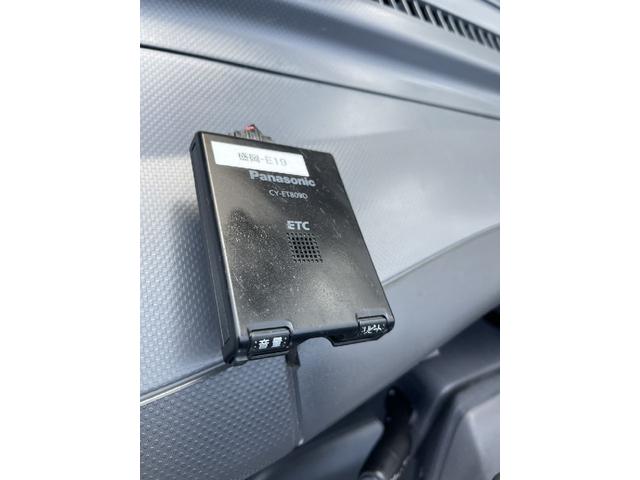 エルフトラック MT 後輪ダブル ドライブレコーダー ETC バックカメラ 電動格納ミラー エアコン パワーウィンドウ 運転席エアバッグ(63枚目)