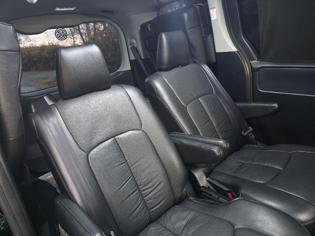 ヴォクシー ZS 煌 ETC TV レーンアシスト 衝突被害軽減システム 両側電動スライドドア オートマチックハイビーム LEDヘッドランプ スマートキー アイドリングストップ 後席モニター 3列シート CVT(26枚目)