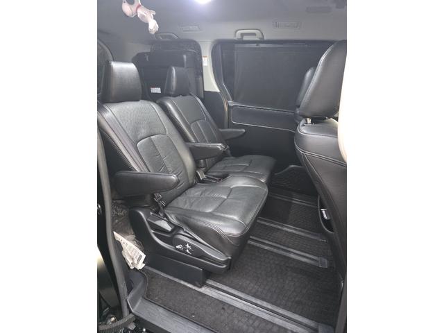 ヴォクシー ZS 煌 ETC TV レーンアシスト 衝突被害軽減システム 両側電動スライドドア オートマチックハイビーム LEDヘッドランプ スマートキー アイドリングストップ 後席モニター 3列シート CVT(33枚目)