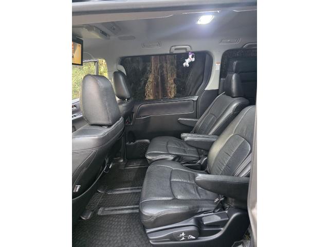 ヴォクシー ZS 煌 ETC TV レーンアシスト 衝突被害軽減システム 両側電動スライドドア オートマチックハイビーム LEDヘッドランプ スマートキー アイドリングストップ 後席モニター 3列シート CVT(36枚目)