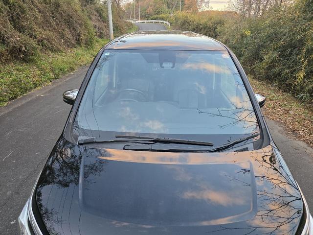 ヴォクシー ZS 煌 ETC TV レーンアシスト 衝突被害軽減システム 両側電動スライドドア オートマチックハイビーム LEDヘッドランプ スマートキー アイドリングストップ 後席モニター 3列シート CVT(58枚目)