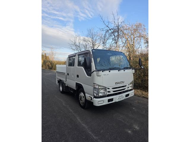 エルフトラック 　Ｗキャブ　トラック　４ＷＤ　垂直ゲート　最大積載量１４５０ｋｇ　５速マニュアル　６人乗り　キーレスエントリー　エアコン　パワーウィンドウ　運転席エアバッグ（12枚目）