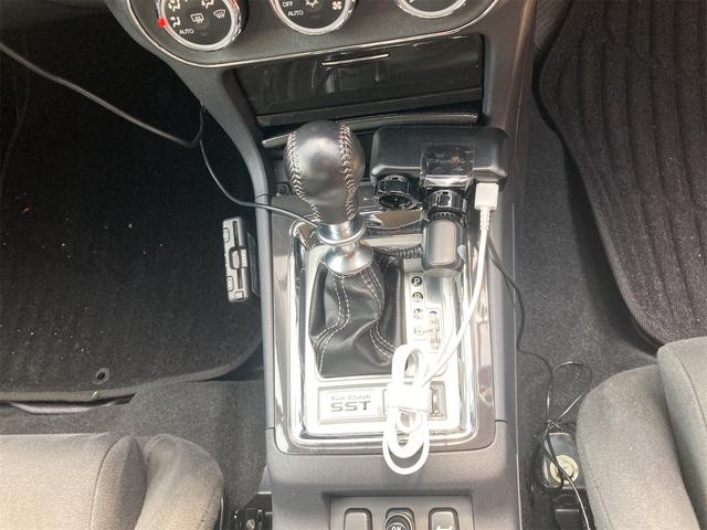 ランサー ＧＳＲエボリューションＸ　４ＷＤ　ＥＴＣ　アルミホイール　ＨＩＤ　ＡＴ　スマートキー　電動格納ミラー　盗難防止システム　衝突安全ボディ　ＡＢＳ　ＥＳＣ　エアコン（5枚目）