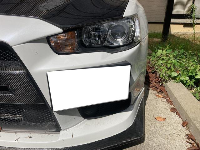 ランサー ＧＳＲエボリューションＸ　４ＷＤ　ＥＴＣ　アルミホイール　ＨＩＤ　ＡＴ　スマートキー　電動格納ミラー　盗難防止システム　衝突安全ボディ　ＡＢＳ　ＥＳＣ　エアコン（12枚目）