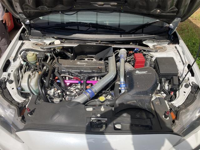 ランサー ＧＳＲエボリューションＸ　４ＷＤ　ＥＴＣ　アルミホイール　ＨＩＤ　ＡＴ　スマートキー　電動格納ミラー　盗難防止システム　衝突安全ボディ　ＡＢＳ　ＥＳＣ　エアコン（20枚目）