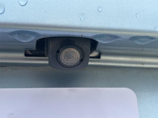 フリード Ｇ　Ｌパッケージ　車検２年付／ナビ／ＴＶ／バックカメラ／ＥＴＣ／片側パワースライド／ＨＩＤ／衝突安全ボディ／（21枚目）