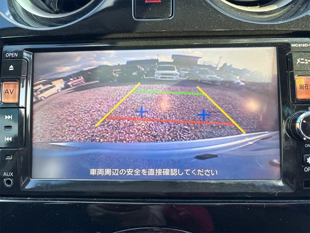 ノート Ｘ　ＦＯＵＲ　車検２年付／４ＷＤ／スマートキー／ナビ／ＴＶ／バックカメラ／前後ドライブレコーダー／（12枚目）
