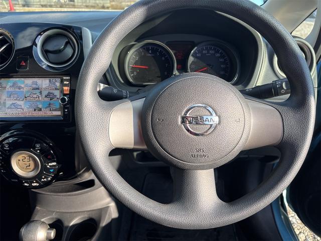 ノート Ｘ　ＦＯＵＲ　車検２年付／４ＷＤ／スマートキー／ナビ／ＴＶ／バックカメラ／前後ドライブレコーダー／（15枚目）