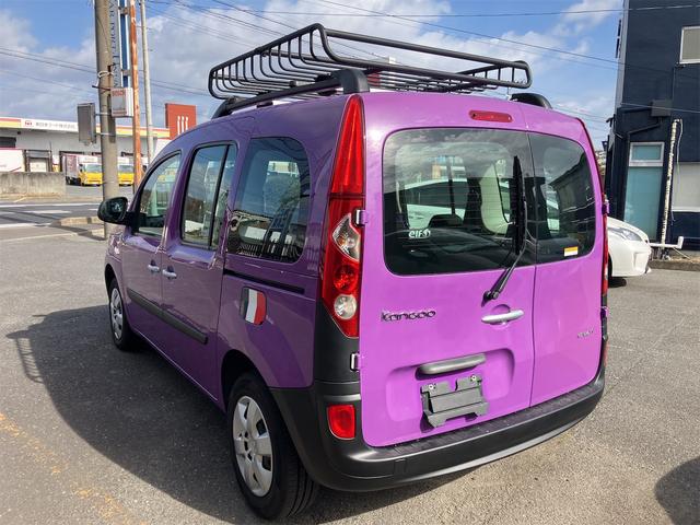 カングー クルール　ＥＴＣ　ＴＶ　オートクルーズコントロール　両側スライドドア　キーレスエントリー　ＡＴ　盗難防止システム　ＡＢＳ　エアコン　パワーステアリング　パワーウィンドウ　運転席エアバッグ　助手席エアバッグ（17枚目）