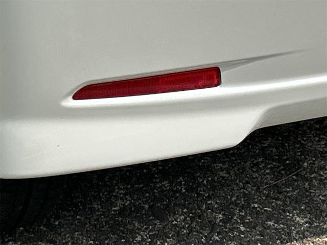 タント カスタムＸリミテッド　ＥＴＣ　電動スライドドア　ＨＩＤ　スマートキー　電動格納ミラー　ベンチシート　ＣＶＴ　盗難防止システム　ＡＢＳ　ＣＤ　アルミホイール　衝突安全ボディ　エアコン　パワーステアリング　パワーウィンドウ（23枚目）
