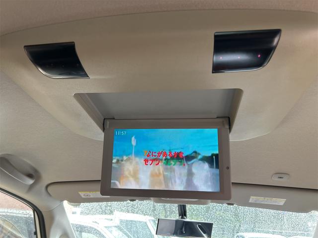セレナ ライダー　ブラックライン　バックカメラ　ナビ　ＴＶ　オートクルーズコントロール　両側電動スライドドア　オートライト　ＨＩＤ　スマートキー　電動格納ミラー　後席モニター　３列シート　ＣＶＴ　アルミホイール（60枚目）