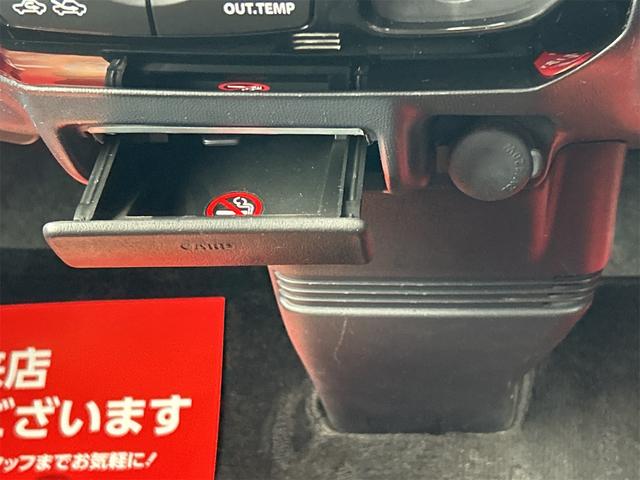 ルークス ハイウェイスター　両側スライド・片側電動　オートライト　ＨＩＤ　スマートキー　電動格納ミラー　ベンチシート　ＣＶＴ　盗難防止システム　ＡＢＳ　ＣＤ　ＵＳＢ　アルミホイール　衝突安全ボディ　エアコン　パワーステアリング（45枚目）