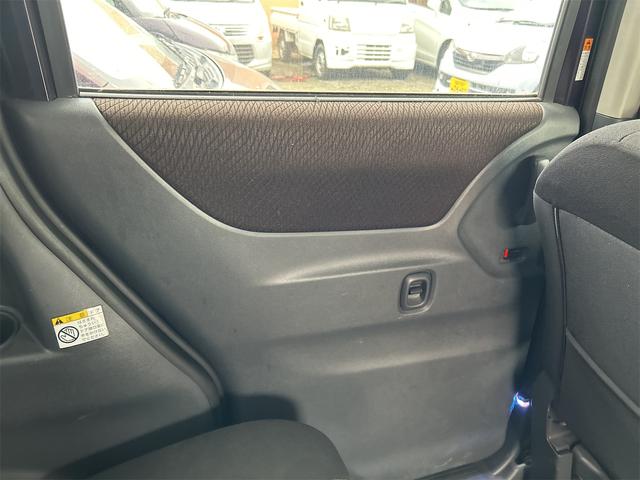 ルークス ハイウェイスター　両側スライド・片側電動　オートライト　ＨＩＤ　スマートキー　電動格納ミラー　ベンチシート　ＣＶＴ　盗難防止システム　ＡＢＳ　ＣＤ　ＵＳＢ　アルミホイール　衝突安全ボディ　エアコン　パワーステアリング（52枚目）